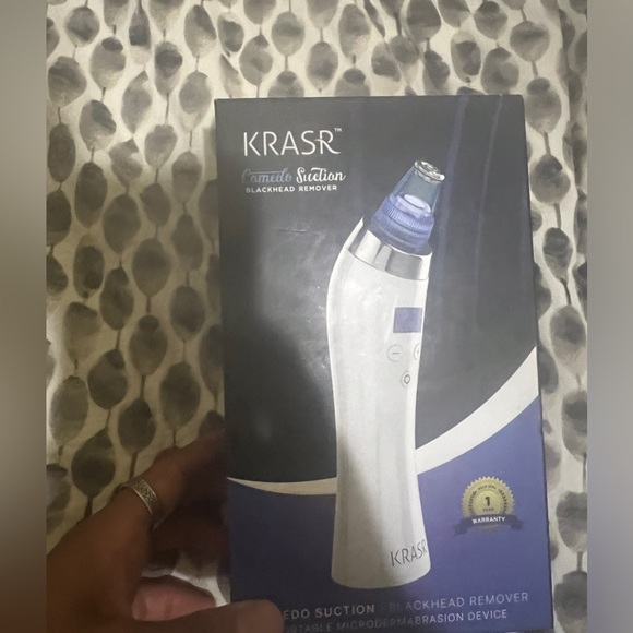KRASR Comedo Suction BLACKHEAD REMOVER - Picture 2 of 5